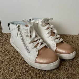 Universal Thread Womens Sz 11 White Hightop Zip Sneakers